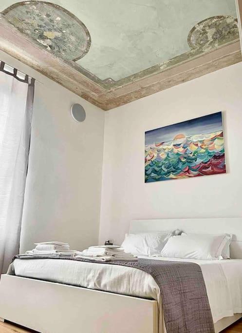 Isola - Garibaldi Lovely Apt. With Netflix And Wifi Мілан Екстер'єр фото